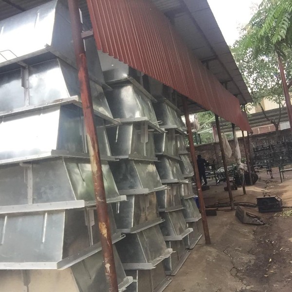 Kho xe gom rác của Hành Tinh Xanh tại Bình Phước