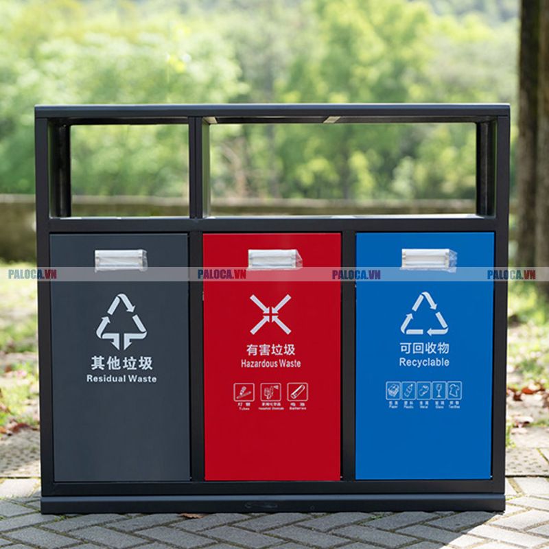 Thùng rác sơn đen 3 ngăn bảo vệ môi trường