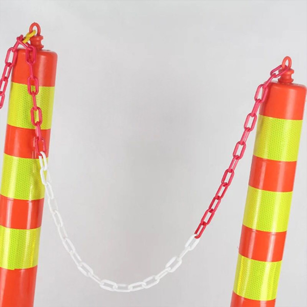 Dây xích nhựa trắng đỏ