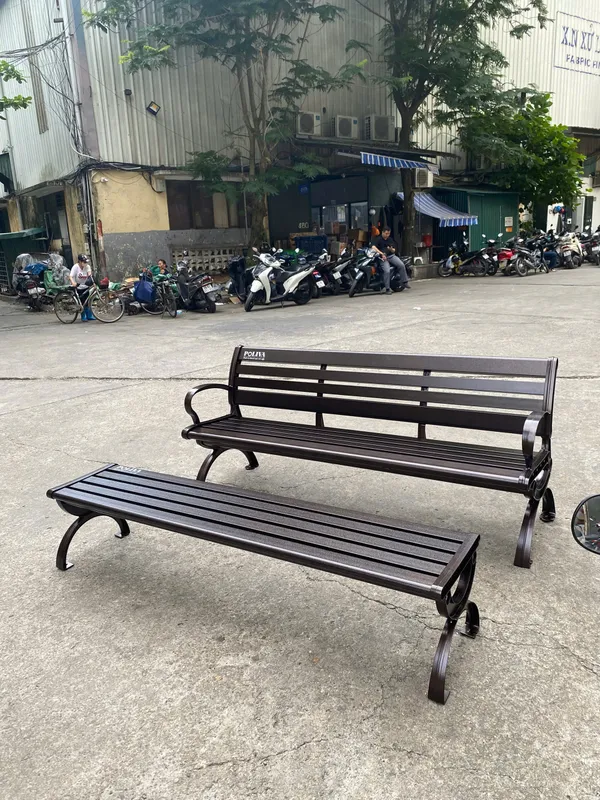Hình ảnh thực tế ghế nhôm đúc ngoài trời không tựa