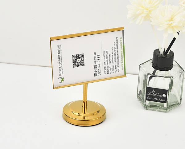 Bảng menu thông tin đặt bàn bằng inox vàng