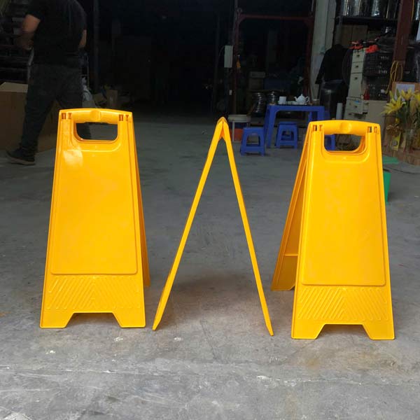 Biển báo gấp gọn chữ A khi chưa in ấn