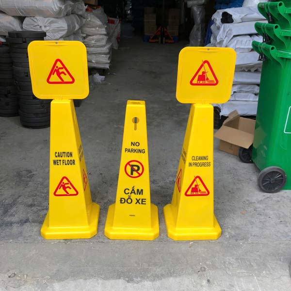 Mua cọc tiêu biển báo kiểu dáng trụ đứng tại Paloca