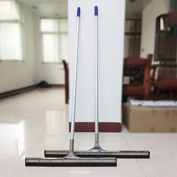 Cây gạt sàn công nghiệp phù hợp không gian rộng