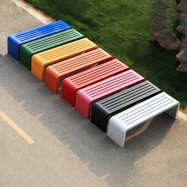 Bộ sưu tập ghế băng dài ngoài trời nhiều màu sắc