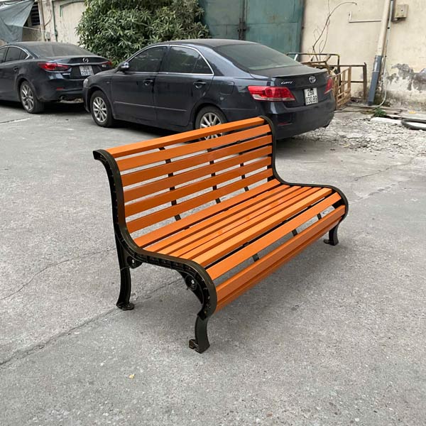 Paloca lắp đặt hoàn thiện ghế ngồi công viên giả gỗ