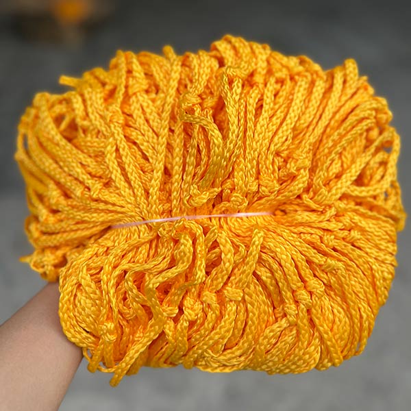 Lưới bọc màu vàng rất được chuộng sử dụng