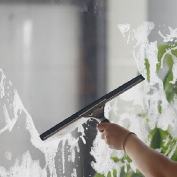 Cao su dày, mịn mang đến hiệu quả gạt nước tối ưu