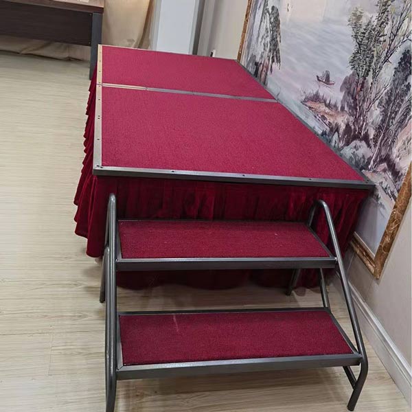 Hình ảnh thực tế sử dụng bậc thang 2 bậc