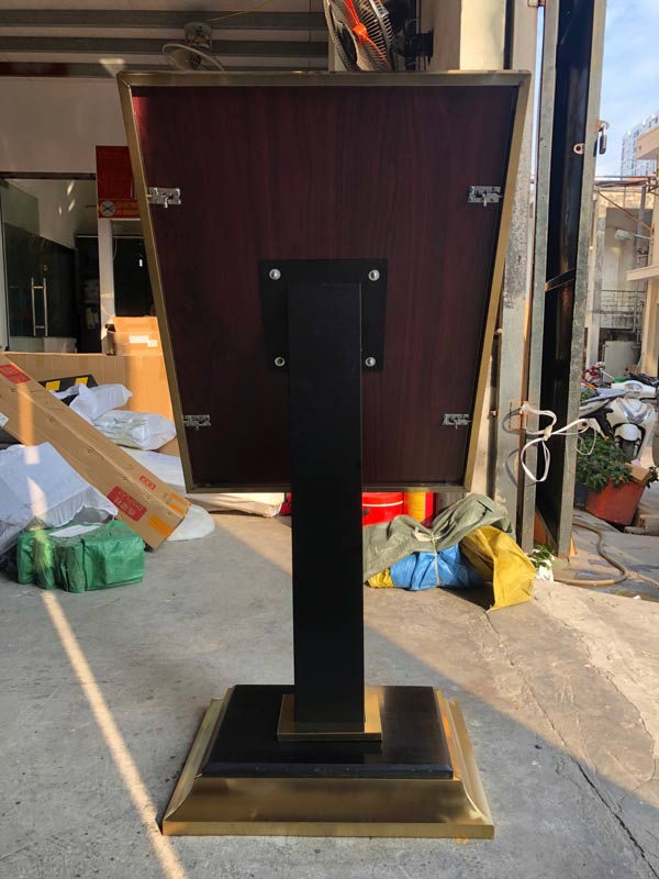 Thiết kế mặt sau của bảng menu