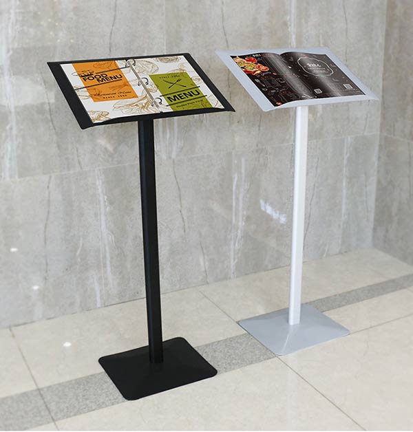 Bảng có thể đặt cạnh tường, sát cửa tiết kiệm diện tích