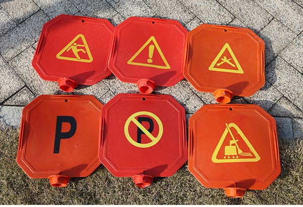 Thông tin biển báo khá là phong phú