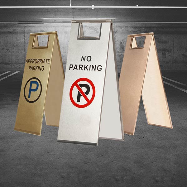 Mẫu biển báo hiệu inox nhiều màu đẹp