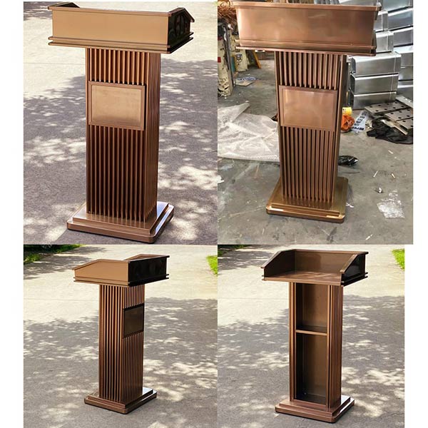 Hình ảnh bục đứng phát biểu chụp tại kho Paloca