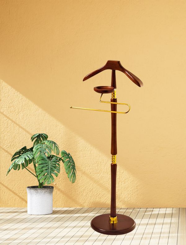 Mẫu cây treo quần áo vest bằng gỗ chuyên dụng