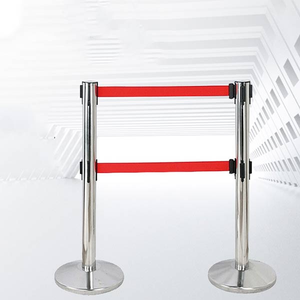 Thiết kế cột chắn đơn giản, dễ sử dụng