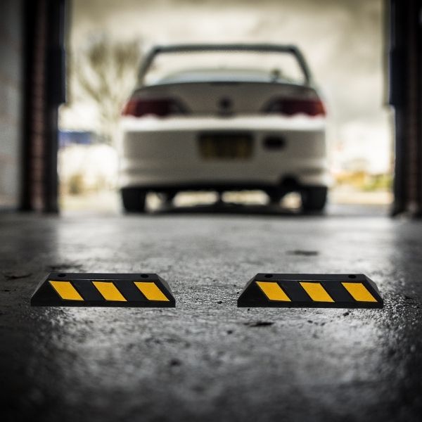 Mua ngay thanh gờ chặn bánh xe tại Paloca với giá ưu đãi