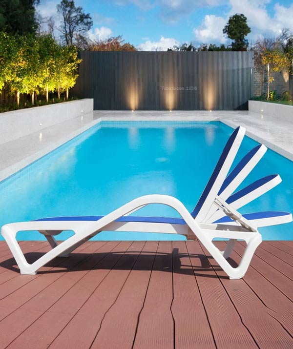 Tựa lưng ghế hồ bơi điều chỉnh linh hoạt