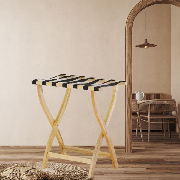 Mẫu giá đỡ vali bằng gỗ khung có thể gập gọn