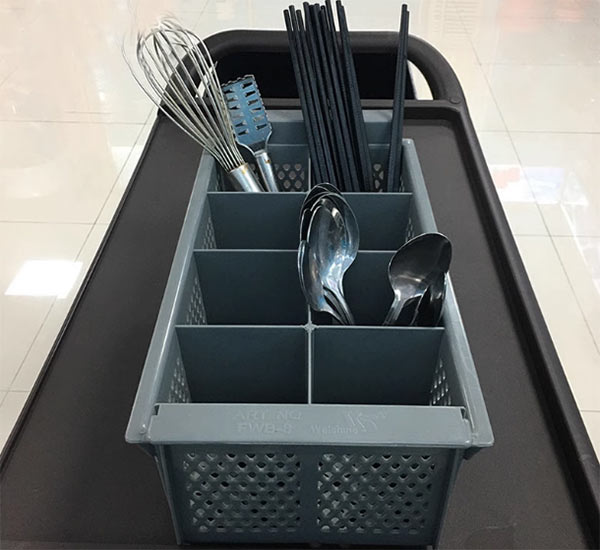 8 ngăn hỗ trợ phân phối nhanh các loại đũa thìa, dìa nĩa