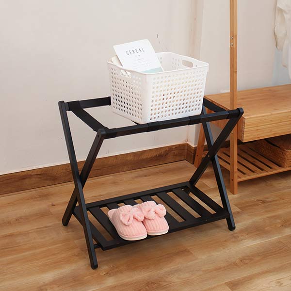 2 tầng để đồ vô cùng tiện dụng của kệ để hành lý