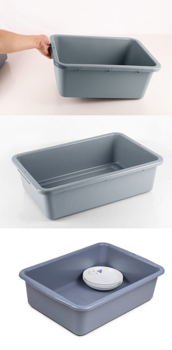Khay nhựa có nhiều ưu điểm như bền, dễ vệ sinh