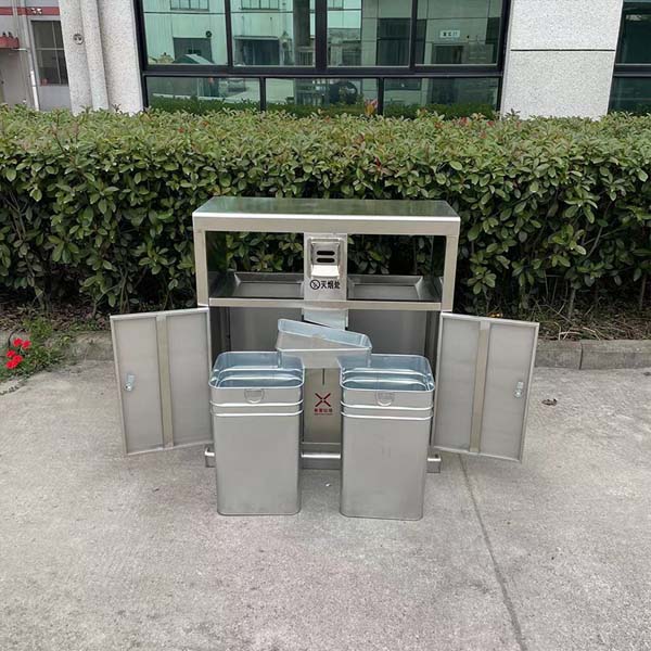 Thùng rác 2 ngăn đi kèm sọt tôn hoa chứa rác