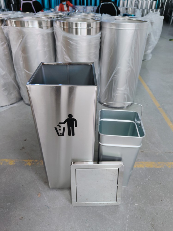 Mua ngay thùng rác inox vuông nắp bập bênh Paloca