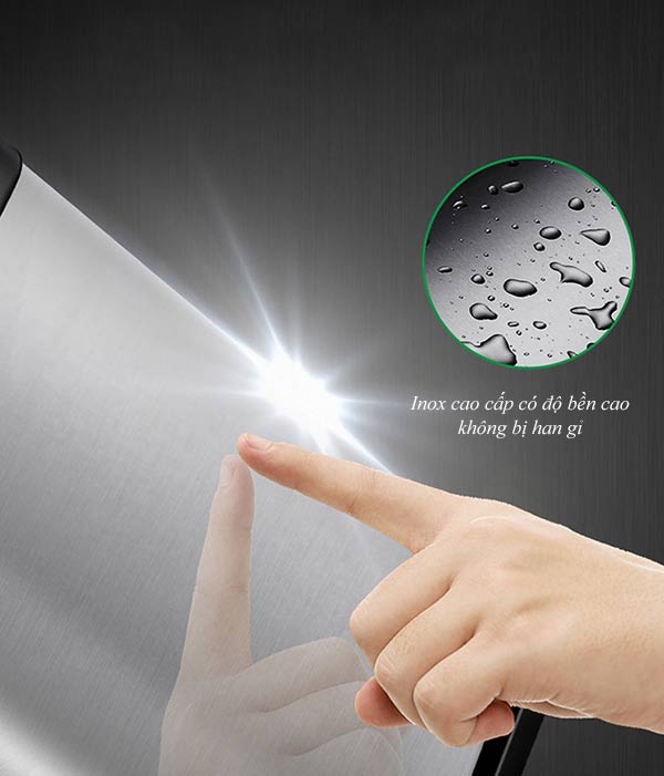 Chất liệu chính cấu tạo nên thùng rác là inox