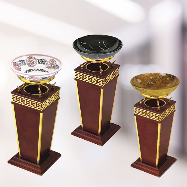 Mẫu thùng rác trang trí thân gỗ có khay thủy tinh