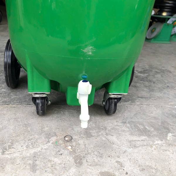 Hình ảnh thực tế thùng ủ rác thải bằng nhựa 120 lít tại kho Paloca