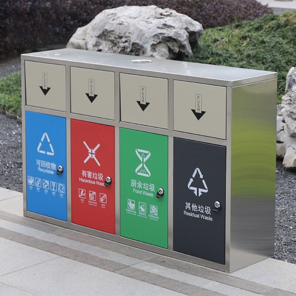 Thùng rác 4 ngăn sử dụng tại nhiều không gian