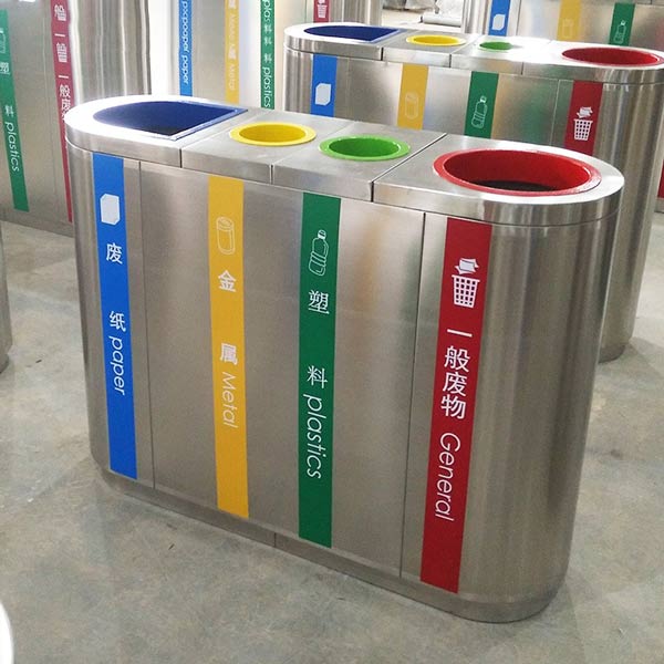 Hình ảnh thùng rác inox 4 ngăn tại kho Paloca