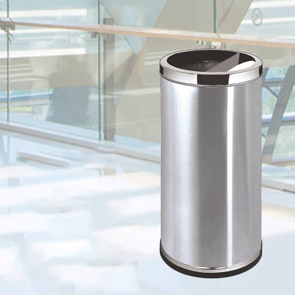 Mẫu thùng rác inox tròn cửa xả rác cạnh khay gạt tàn