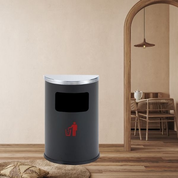 Mẫu thùng rác hình bán nguyệt rất được ưa chuộng