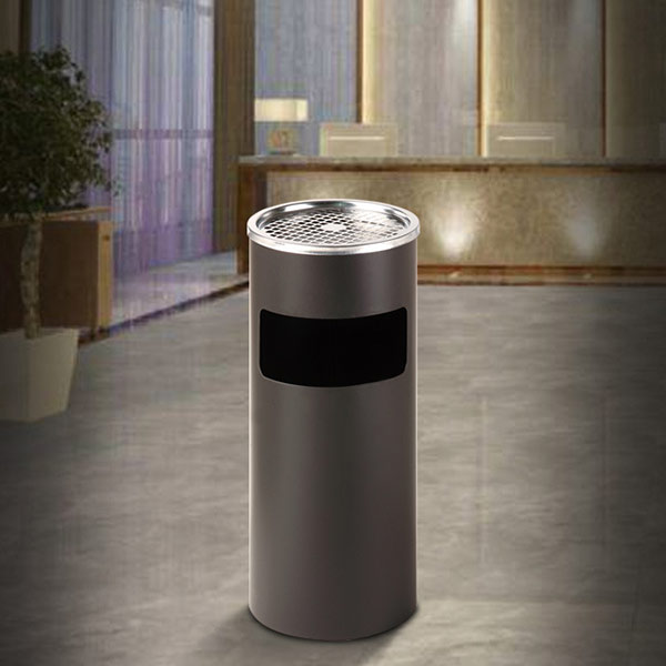 Thùng rác thép tròn có gạt tàn thuốc màu đen