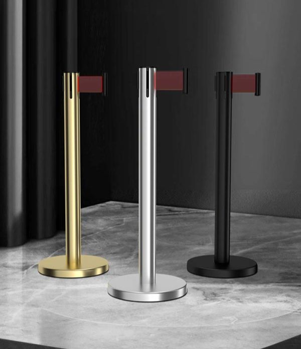 Trụ chắn phân làn dây kéo căng màu nâu