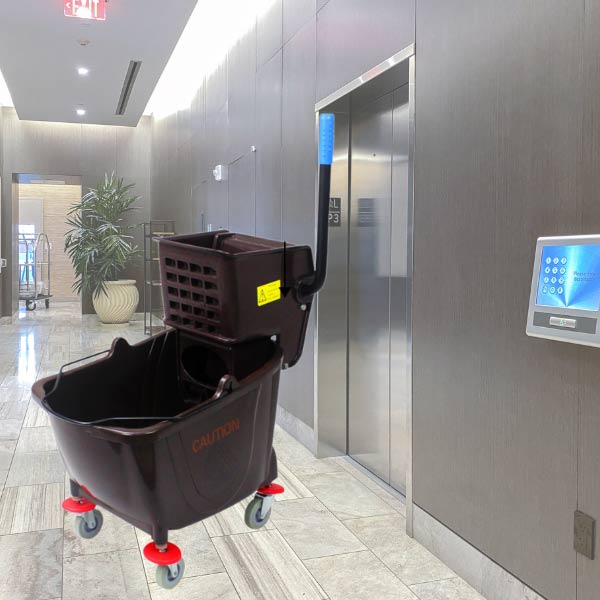 Xe ép nước cây lau sàn 1 xô màu đen