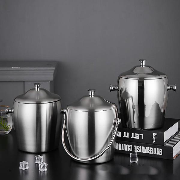 Mẫu xô đựng đá 2L có nắp đậy bằng inox