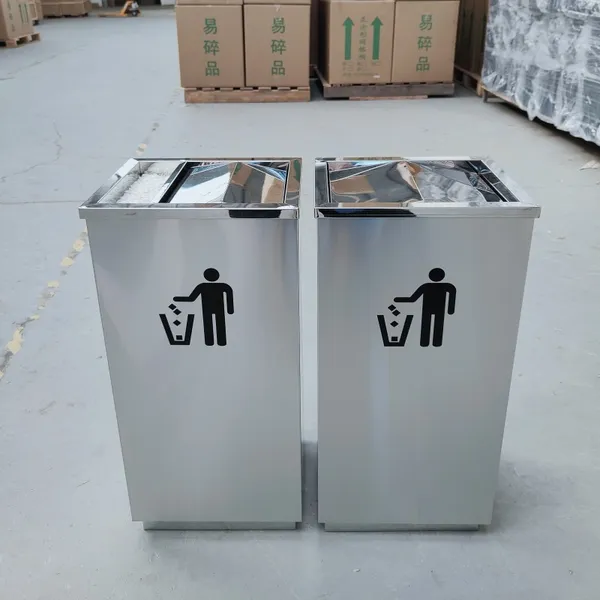 Thùng rác inox dễ vệ sinh