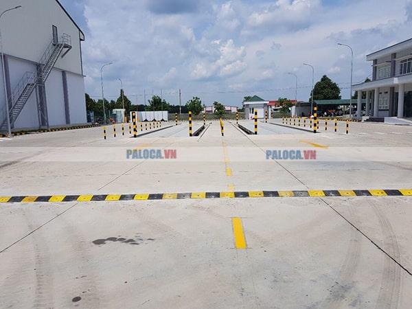 Có khả năng cảnh báo đến người tham gia giao thông ở khoảng cách xa 5-10m