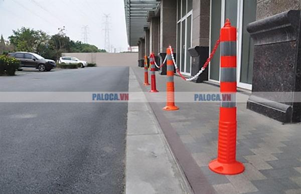 Có nên dùng cọc tiêu giao thông bằng nhựa không? Dùng khi nào?