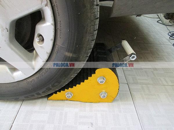 Trọng lượng, sự ổn định và mục đích sử dụng cần được xem xét kĩ