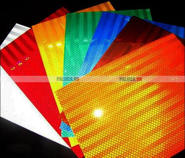 Áp dụng chất liệu phản quang vào các thiết bị giao thông để tăng độ hiệu quả