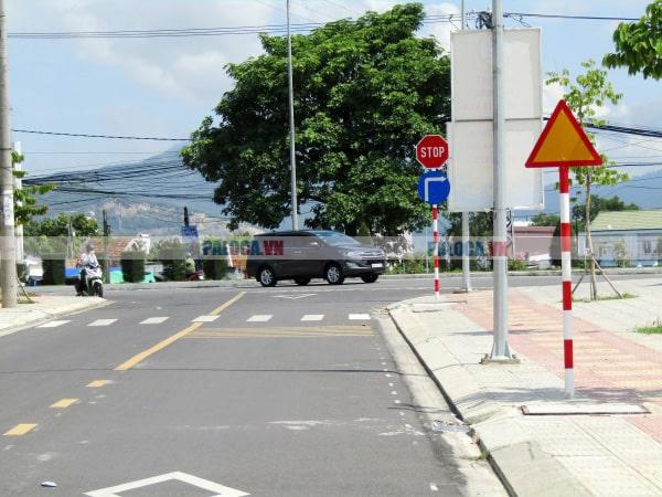 Biển báo giao thông nông hiện nay còn chưa đa dạng