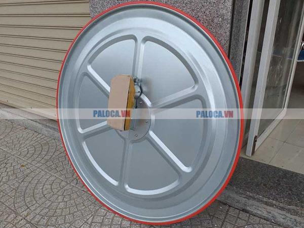 Độ phản chiếu, khả năng chịu bền cao đến 5 năm