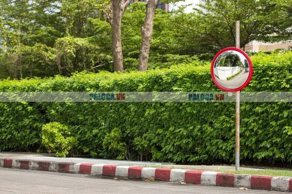 Dùng trong các ngã tư, các ngõ hẹp, bãi đỗ xe