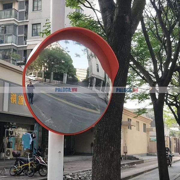 Nên dùng loại gương cầu lồi trên đường loại nào