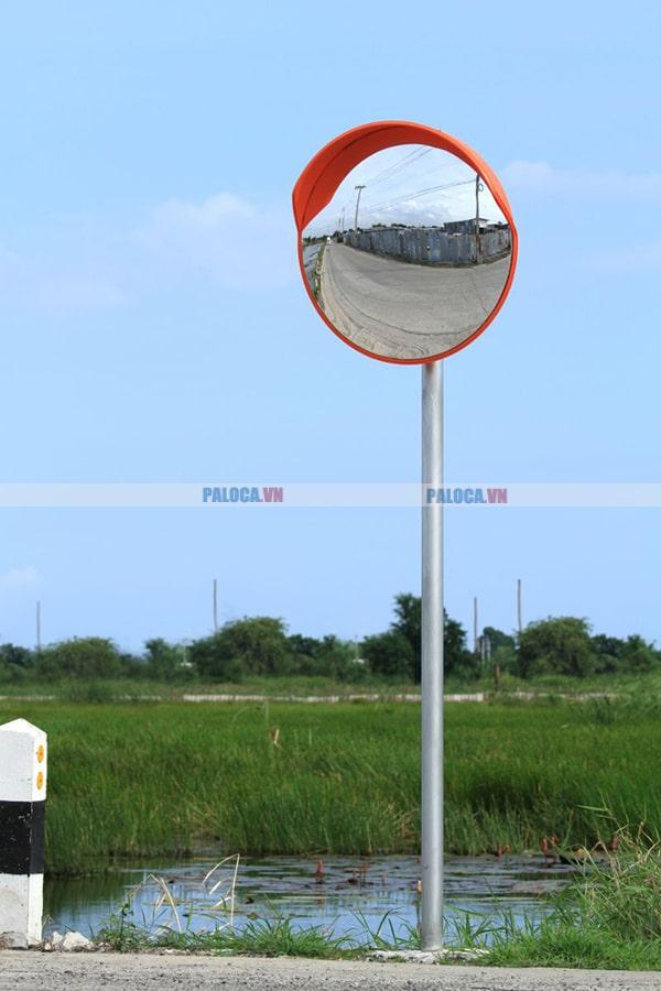 Lắp đặt gương đúng vị trí, thường xuyên kiểm tra, bảo trì gương cầu lồi