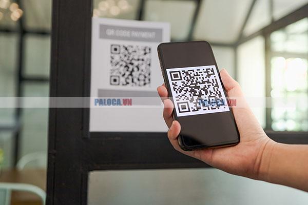 Tích hợp QR code vào các tài liệu quảng cáo trên kệ tạp chí